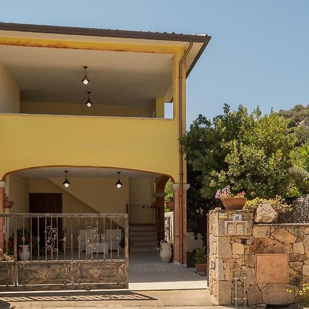 B&B Il Corbezzolo Posada  Bagian luar foto
