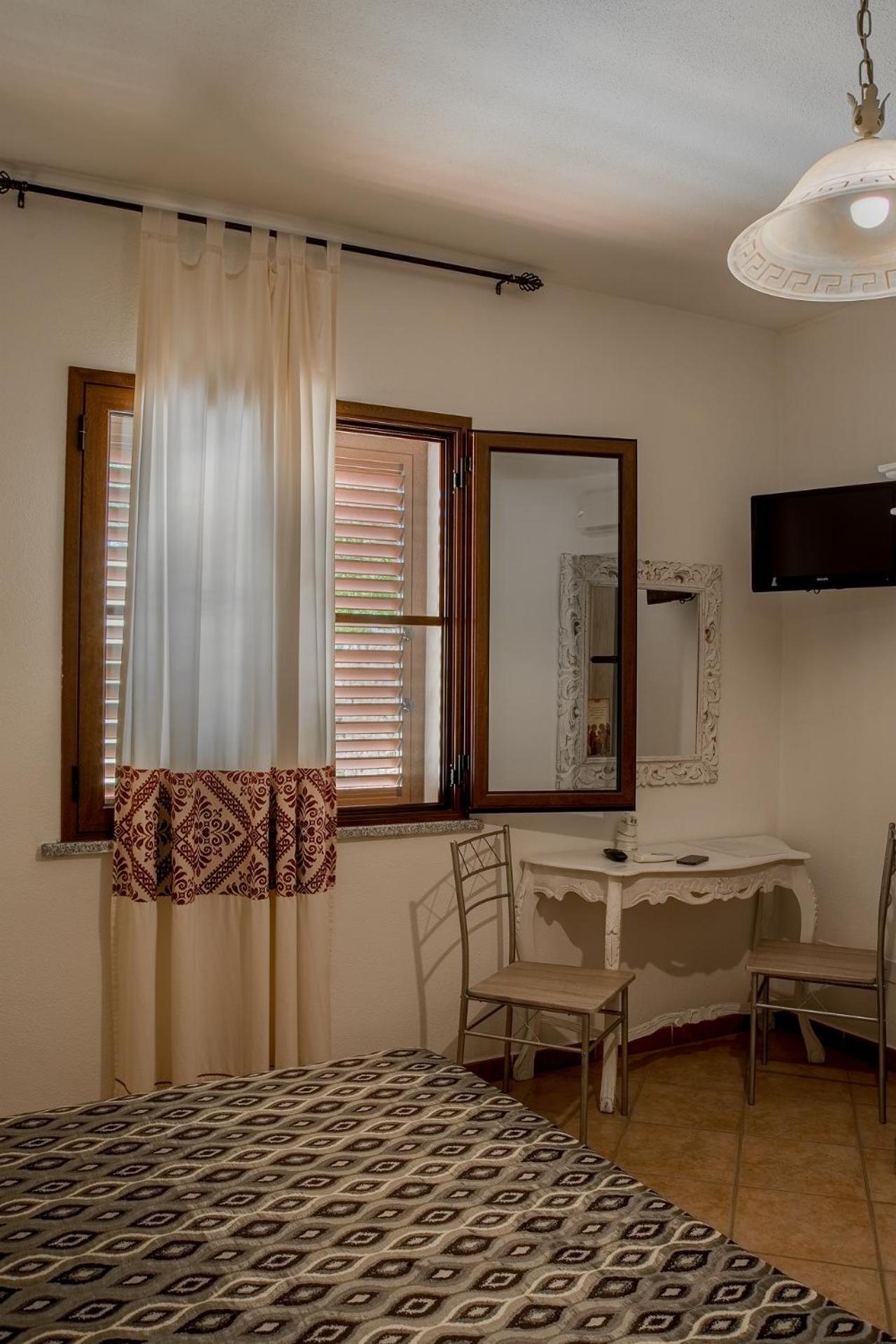 B&B Il Corbezzolo Posada  Bagian luar foto